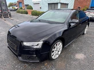 krockskadad bil auto Audi S5  2015/11