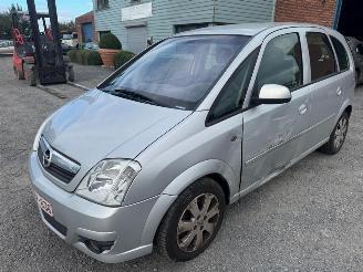 krockskadad bil auto Opel Meriva  2007/11