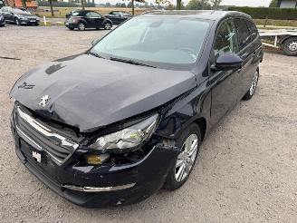 Vaurioauto  passenger cars Peugeot 308 II SW ALLURE 2017/2