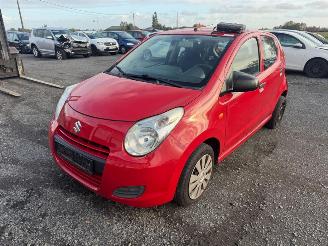 krockskadad bil auto Suzuki Alto  2013/1
