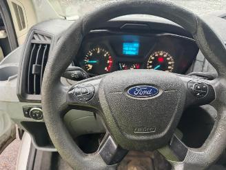 Ford Transit  picture 19