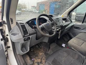 Ford Transit  picture 15