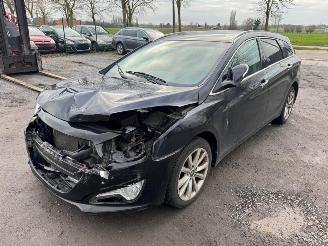 Hyundai I-40  picture 5