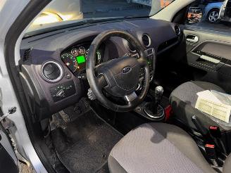 Ford Fusion TREND picture 13