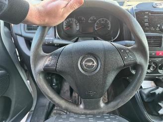 Opel Combo D picture 17