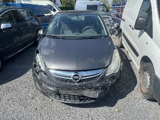 Vrakbiler auto Opel Corsa  2012/7