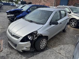 Avarii autoturisme Hyundai I-20 COMFORT 2011/10