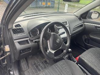Suzuki Swift  picture 13