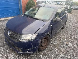 Voiture accidenté Dacia Sandero  2014/6