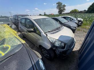 Voiture accidenté Kia Venga  2010/7