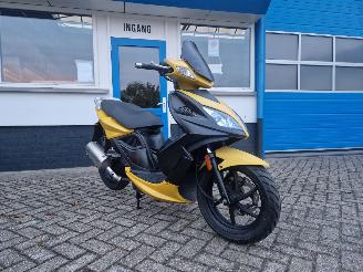Kymco  SUPER 8 45KM picture 2