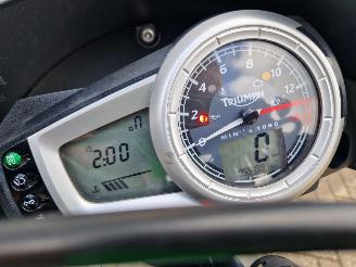 Triumph Street Triple 675 R picture 7