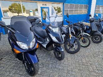 Yamaha  NEW IN , SCOOTER + MOTOR picture 5