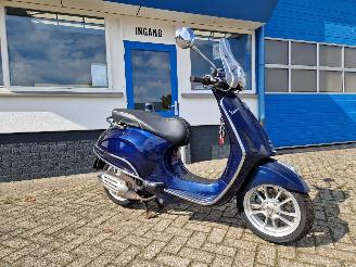 Vespa  PRIMAVERA picture 6