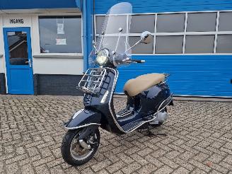 Vespa  PRIMAVERA 125 picture 18