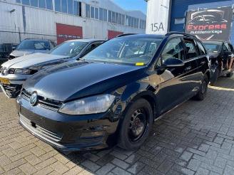 Coche siniestrado Volkswagen Golf Golf VII Variant (AUVV), Combi, 2013 / 2021 1.6 TDI 16V 2014