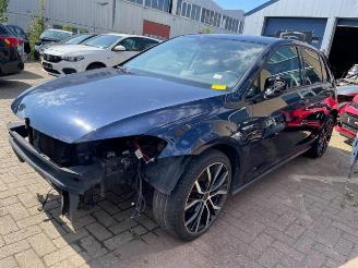 Coche siniestrado Volkswagen Golf Golf VII (AUA), Hatchback, 2012 / 2021 1.6 TDI 16V 2016