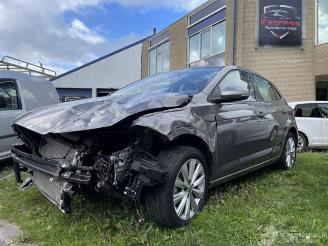 Vrakbiler auto Volkswagen Polo Polo VI (AW1), Hatchback 5-drs, 2017 1.0 TSI 12V 2020