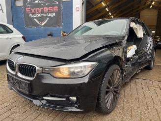 Vrakbiler auto BMW 3-serie 3 serie Touring (F31), Combi, 2012 / 2019 318d 2.0 16V 2014