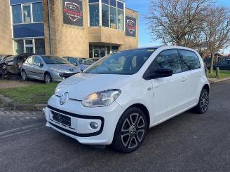 Vrakbiler auto Volkswagen Up! Up! (121), Hatchback, 2011 1.0 12V 75 2014/2