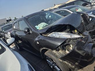 krockskadad bil auto Nissan Juke  2013/3