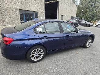 Schadeauto BMW 3-serie  2018/5