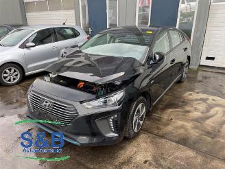 Autoverwertung Hyundai Ioniq Ioniq, Liftback, 2016 / 2022 1.6 GDI 16V Hybrid 2017/10