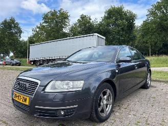 krockskadad bil auto Audi A6 3.2 V6 24V FSI Quattro Sedan 4Dr Benzine 3.123cc 188kW (256pk) 4x4 2004-05/2008-10 (4F2) AUK 2007/10