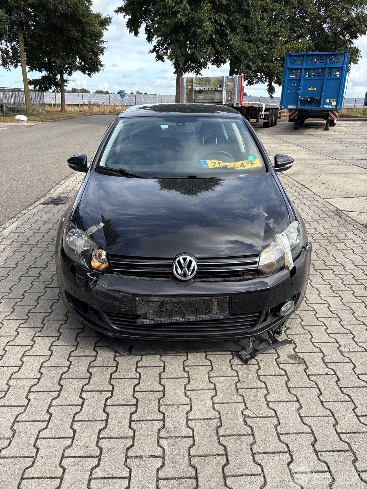 Volkswagen Golf 1.2 TSI Hatchback  Benzine 1.197cc 63kW (86pk) FWD 2010-05/2012-11  CBZA