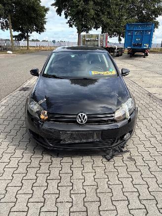 Volkswagen Golf 1.2 TSI Hatchback  Benzine 1.197cc 63kW (86pk) FWD 2010-05/2012-11  CBZA picture 2