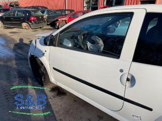 Dezmembrări autoturisme Renault Twingo Twingo II (CN), Hatchback 3-drs, 2007 / 2014 1.5 dCi 90 FAP 2011/7