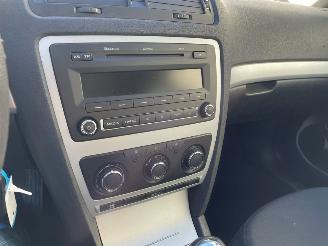 Skoda Octavia 1.6 TDI Greenline Combi/o 4Dr Diesel 1.598cc 77kW (105pk) picture 9