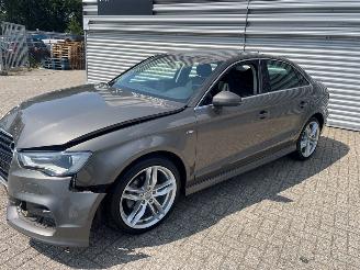 uszkodzony samochody osobowe Audi A3 LIMOUSINE 2014/9
