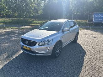 uszkodzony samochody osobowe Volvo Xc-60 2.0 D4 16V SUV  Diesel 1.969cc 140kW (190pk) FWD 2015-03/2017-02 (DZA8) D4204T14 2017/1