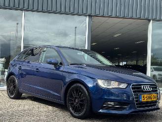 Unfallwagen Audi A3 1.6 TDI SPORTBACK EURO 6 2013/10
