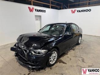 Unfallwagen BMW 3-serie  2018/10