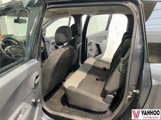 Vrakbiler auto Dacia Lodgy  2021/6