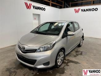 Auto incidentate Toyota Yaris  2014/8