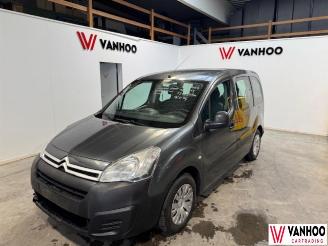 skadebil auto Citroën Berlingo  2015/10