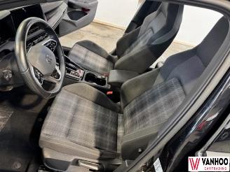 Volkswagen Golf  picture 18