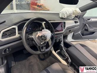 Volkswagen T-Roc  picture 11