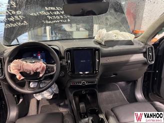 Volvo XC40  picture 21