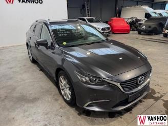 uszkodzony samochody osobowe Mazda 6  2016/3