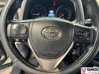 Toyota Rav-4  picture 18