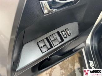 Toyota Rav-4  picture 16