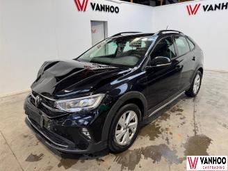 krockskadad bil auto Volkswagen Taigo  2023/4