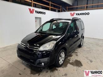 krockskadad bil auto Citroën Berlingo  2017/2