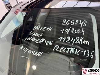 Peugeot e-208  picture 23