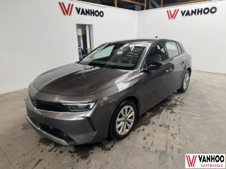 Vaurioauto  passenger cars Opel Astra  2023/2