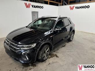 damaged passenger cars Volkswagen T-Roc  2024/5
